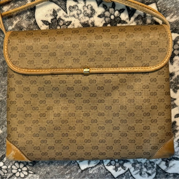 Gucci AUTHENTIC Vintage Tan Micro GG Monogram Small Crossbody Bag Purse - Picture 4 of 16